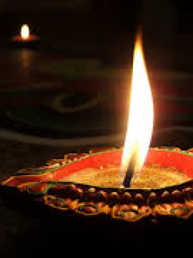 Happy Diwali Top Wishes Quotes 2022 in Hindi Shayari